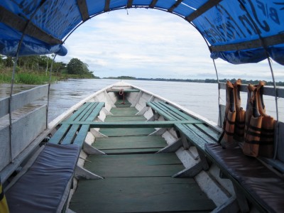 Das Boot vom Juan-Carlos auf dem Amazonas in Kolumbien bei Leticia